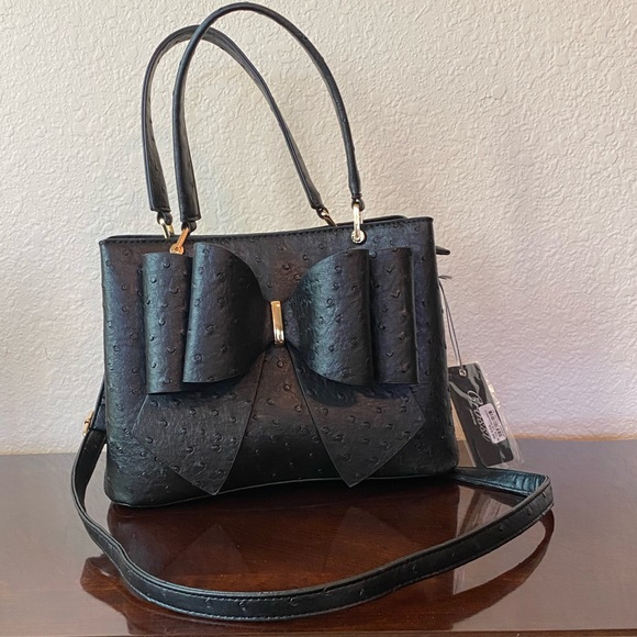 Crossi Big Black Bow Convertible Bag NWT Cruelty Free - Picture 2 of 16